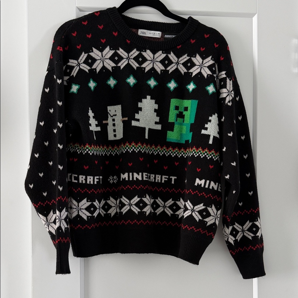 Minecraft boys Black Holiday Crewneck Sweater -